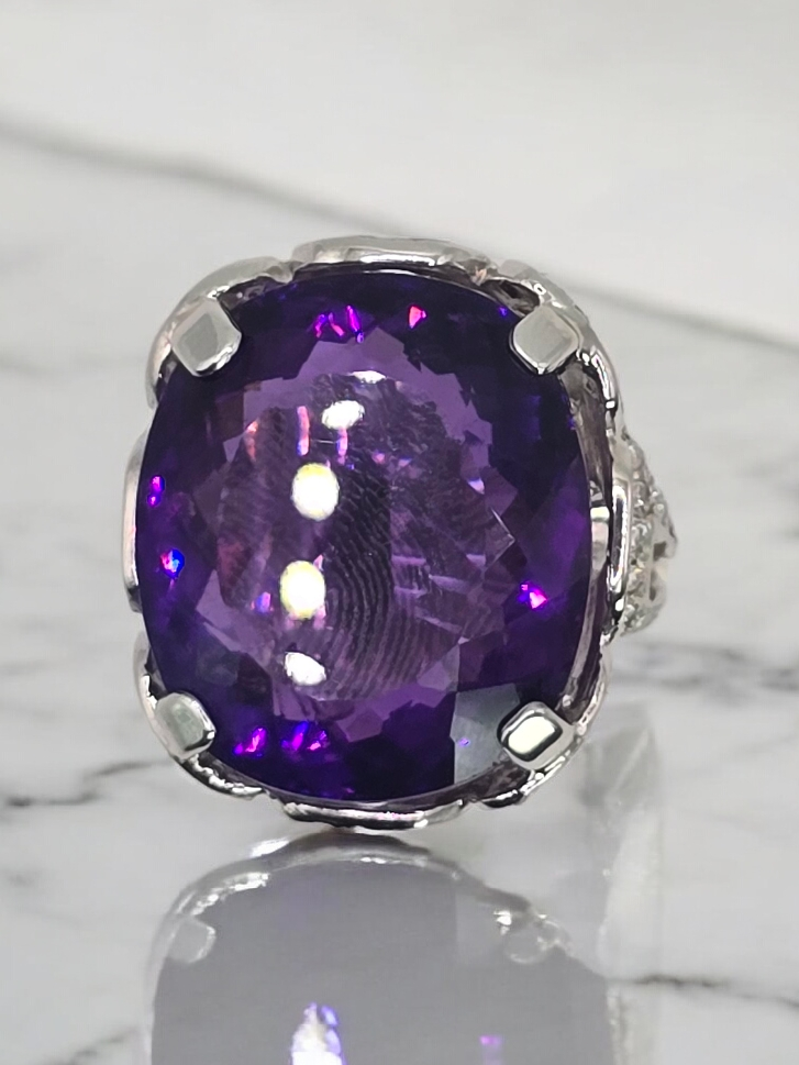 Bague Améthyste ~ 51 cts