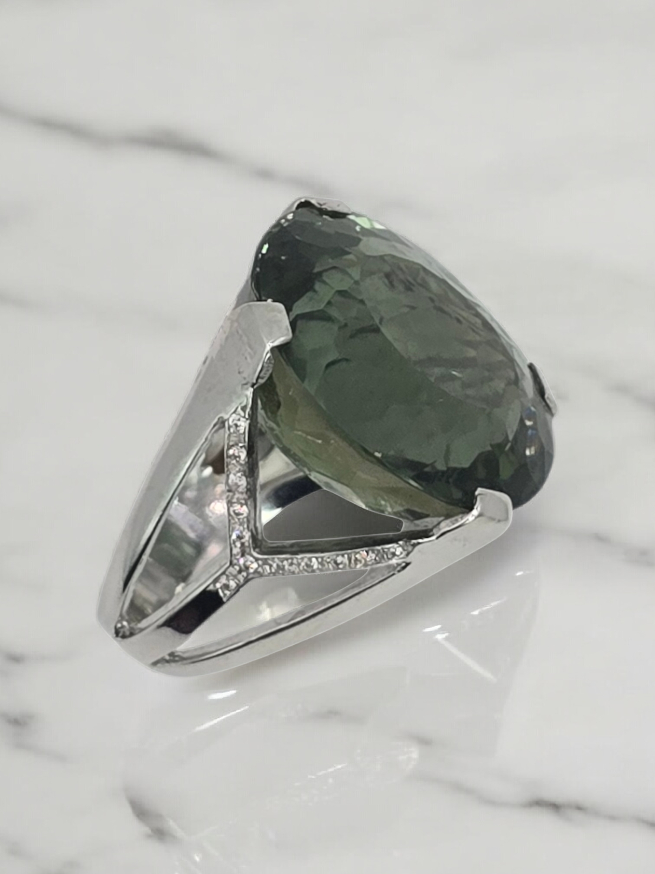 Bague Améthyste verte ~25 cts