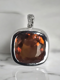 Pendentif Béryl cognac ~ 23 cts